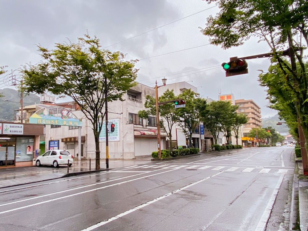坂本への行き方：笠岡駅前 県庁通り