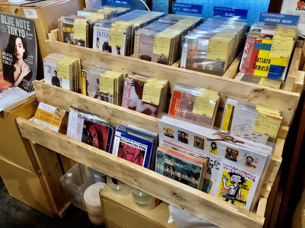 尾道レコード CD棚