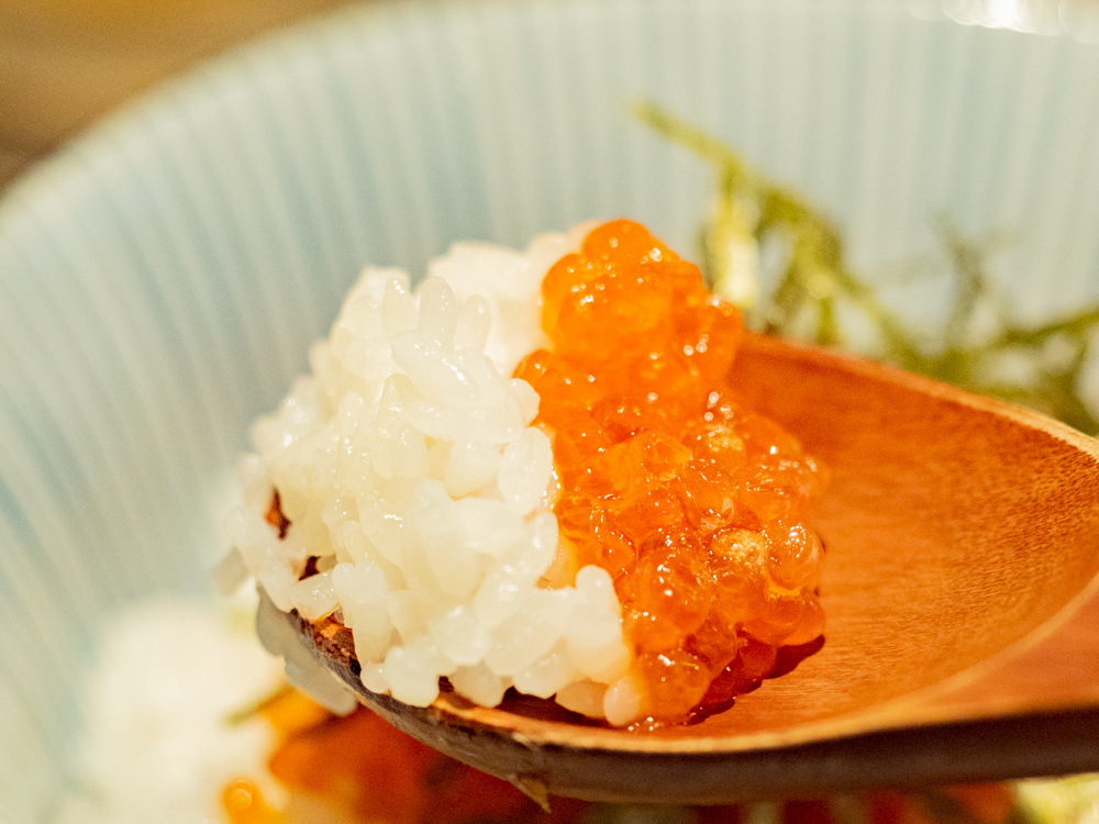 ひろや:いくら丼