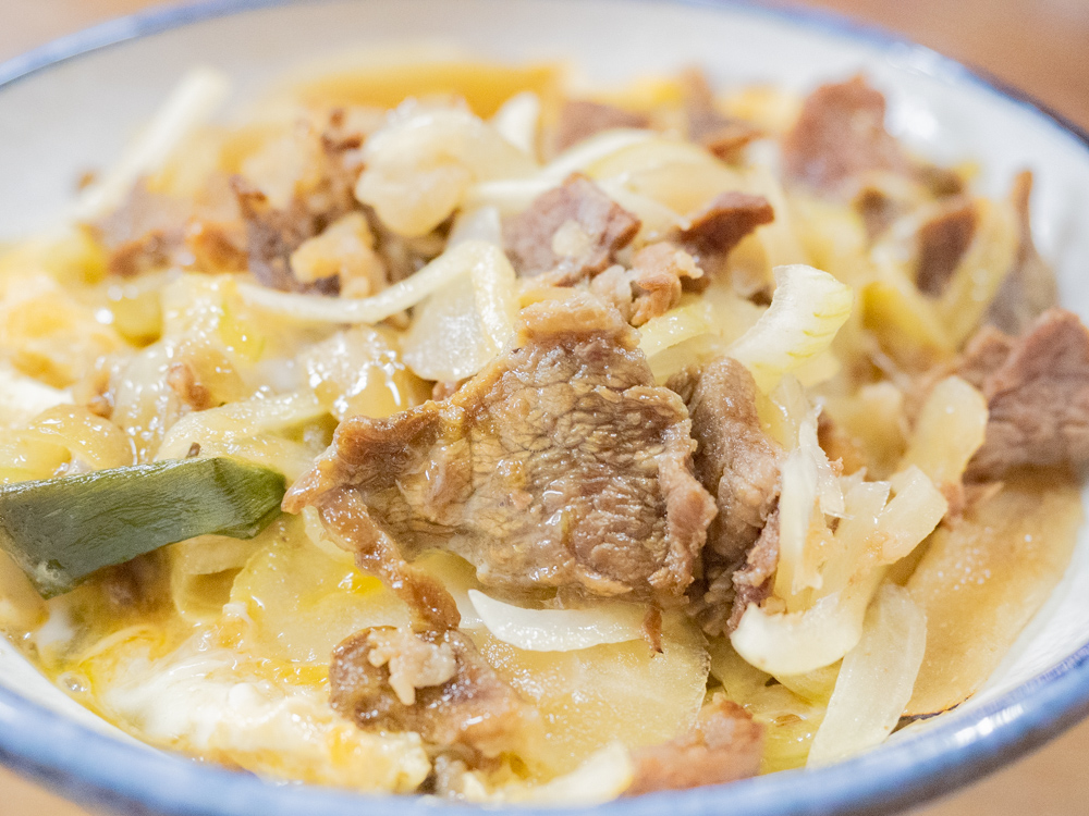 稲田屋:肉玉丼