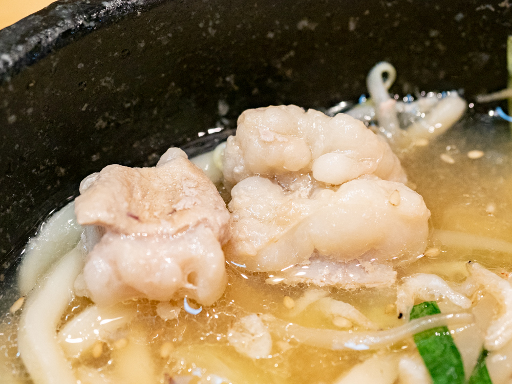 盛たに:白もつ