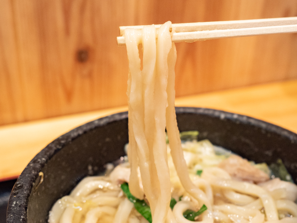 盛たに:白もつ