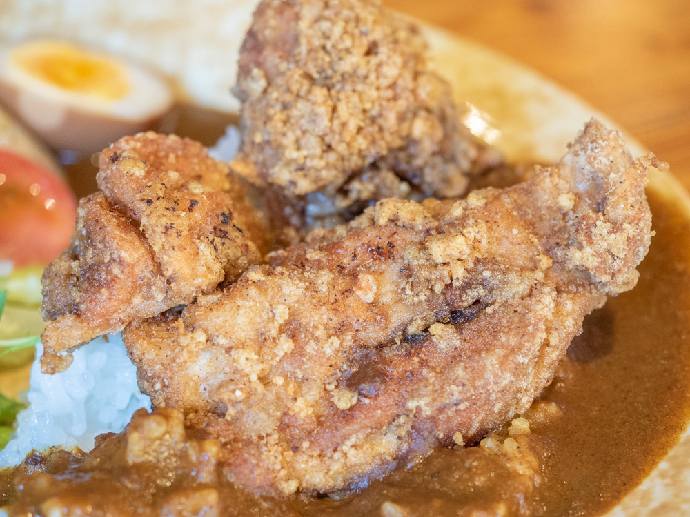 アップルスパイス:フライドチキンカレー