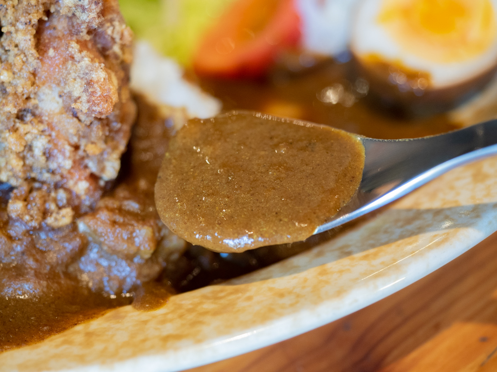 アップルスパイス:フライドチキンカレー
