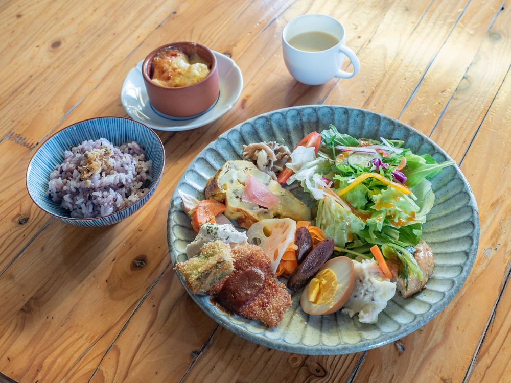 アップルスパイス:アップルランチ