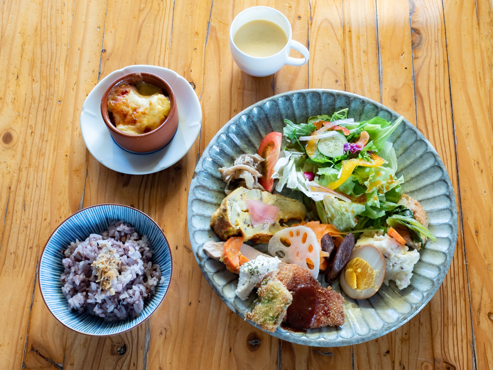アップルスパイス:アップルランチ
