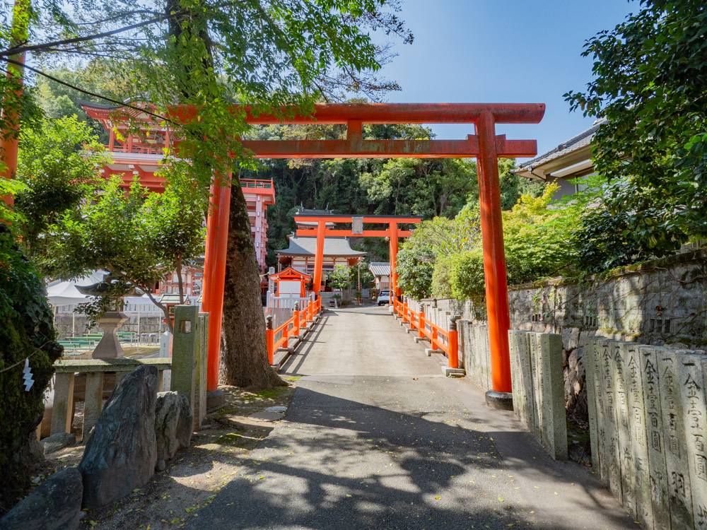 草戸稲荷神社:鳥居