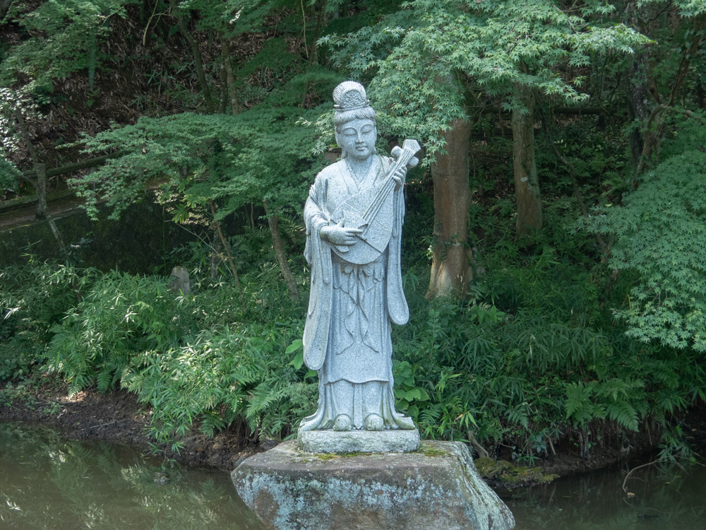 明王院:弁財天像