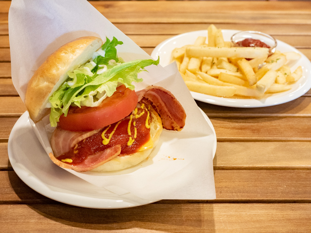 ジョンバーガー&カフェ:ジョン スペシャル バーガー セット