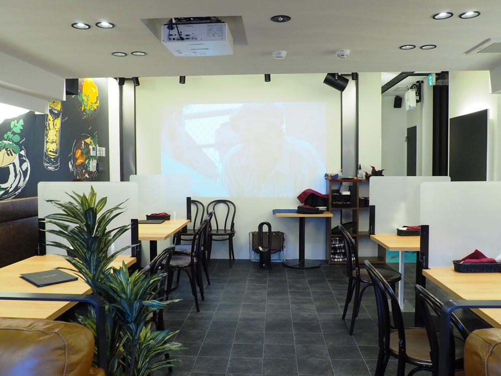 洋風居酒屋palcuore パルクオーレ いつでも美味しい料理とドリンクが楽しめるおしゃれバル 大長レモンとモリンガにも大注目 備後とことこ