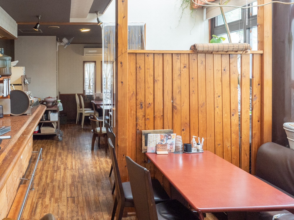 Aji-to:店内