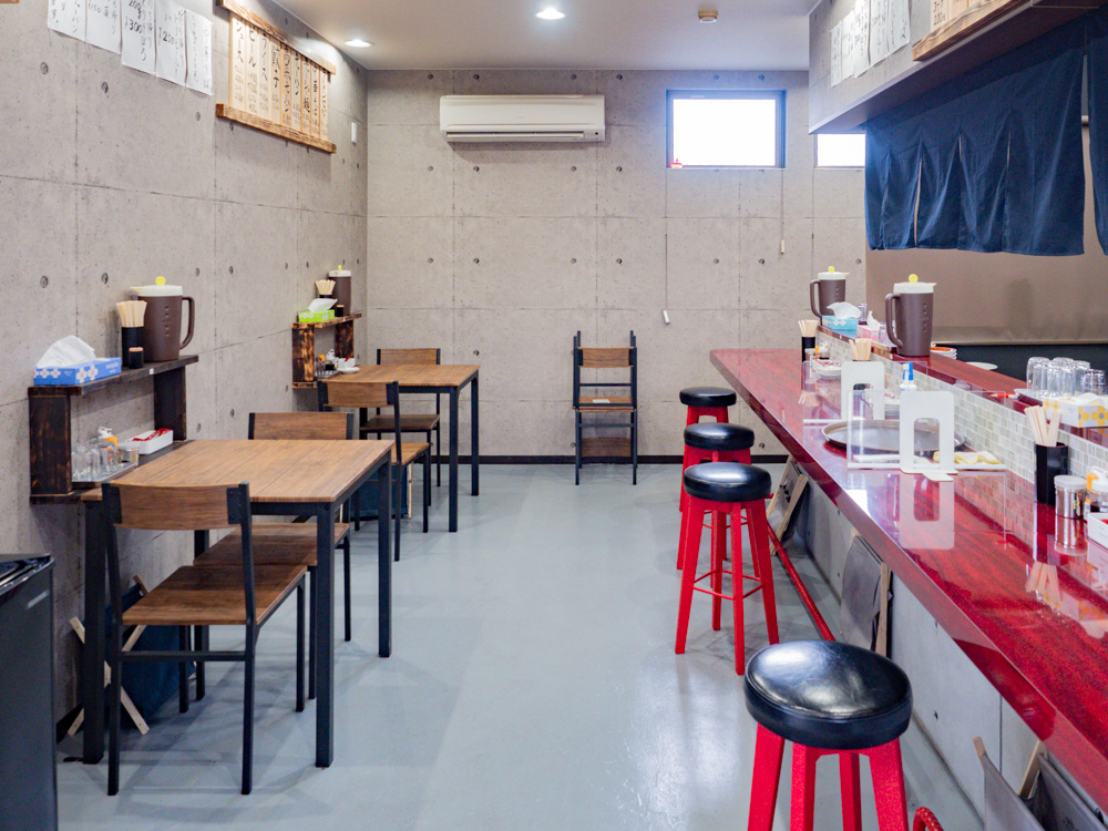 二代目 らーめん おっつぁん:店内